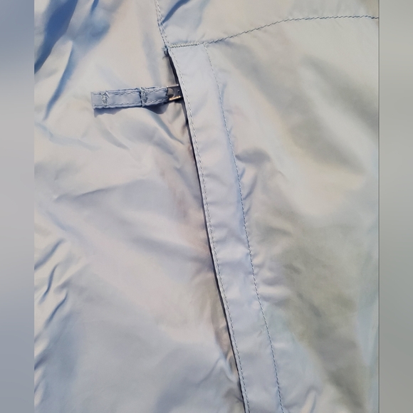 Women's Columbia Lightweight Windbreaker Jacket - Picture 10 of 11